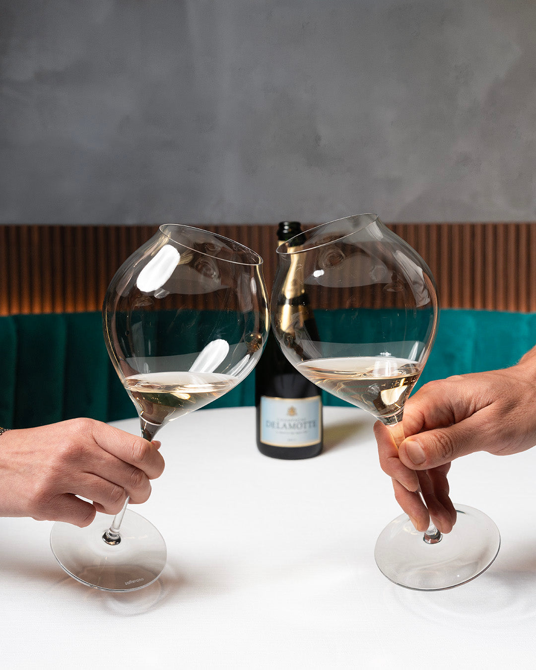 champagne_brut_delamotte
